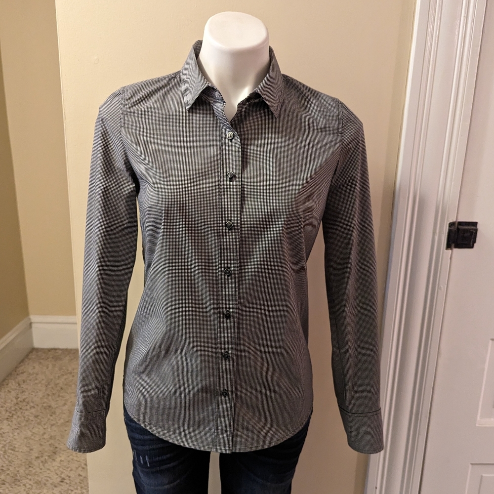Halogen black and white gingham print fitted button down top size xs